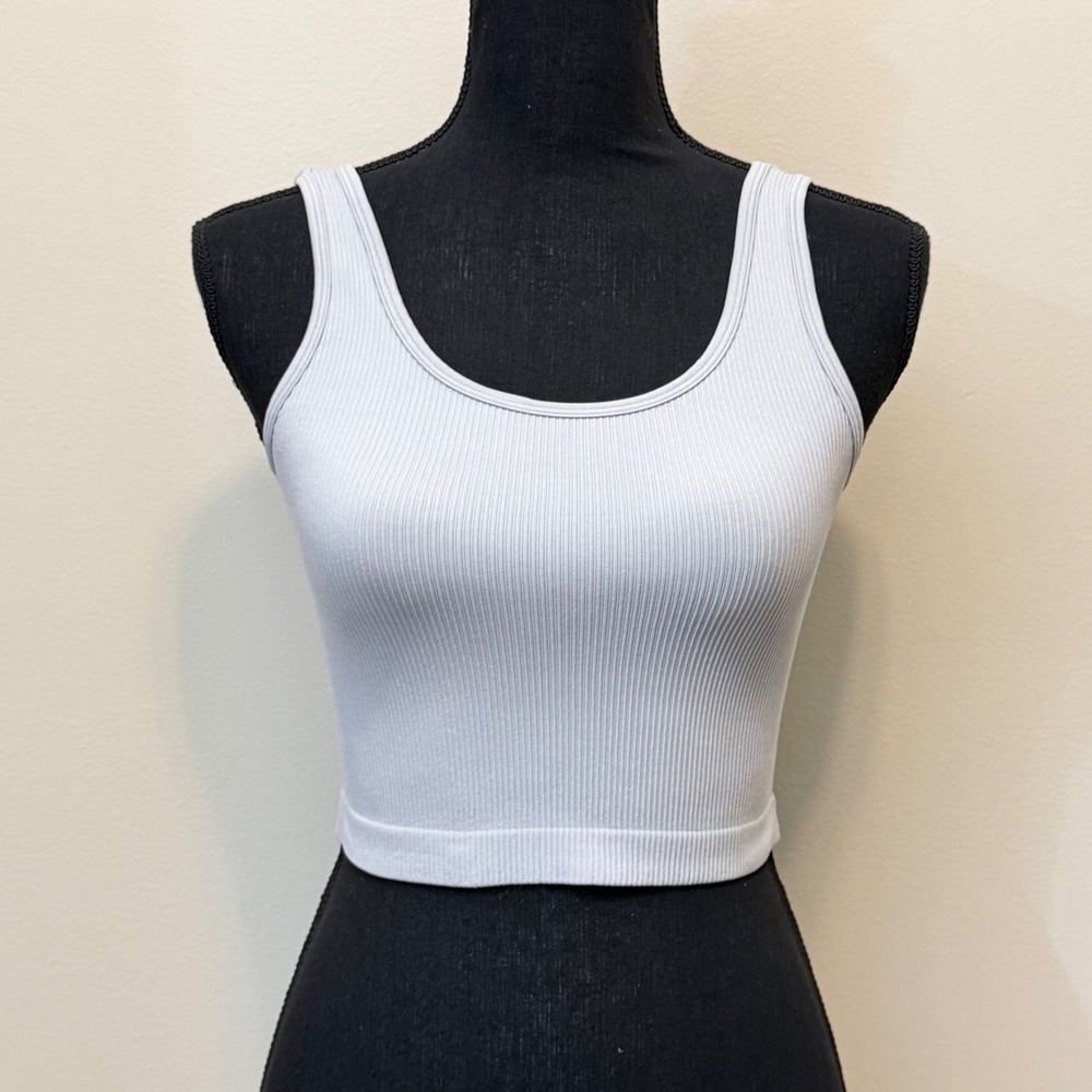 NEW OQQ Women M Ribbed Crop Tank Top Blue Grey Seamless Athletic Gym Camisole #8